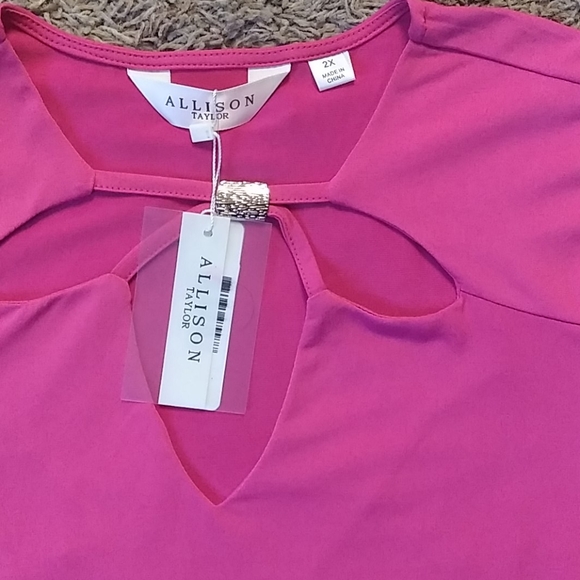 Allison Taylor blouse - Picture 2 of 7